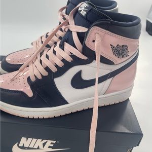 Bubble Gum Air Jordan’s Women’s size 9